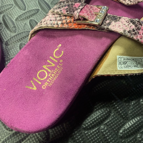 Vionic Orthaheel Snakeskin Strappy Sandals 6.5 - Picture 3 of 5